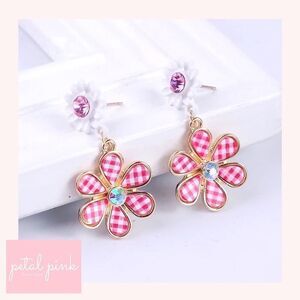 High-End Crystal and Resin Flower Drop Earrings Red White Checkered Summer Fall